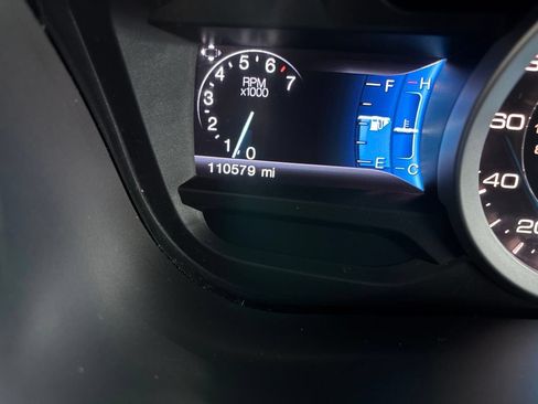 Used 2014 Ford Explorer Limited w/ Equipment Group 302A AWD/4WD image 16