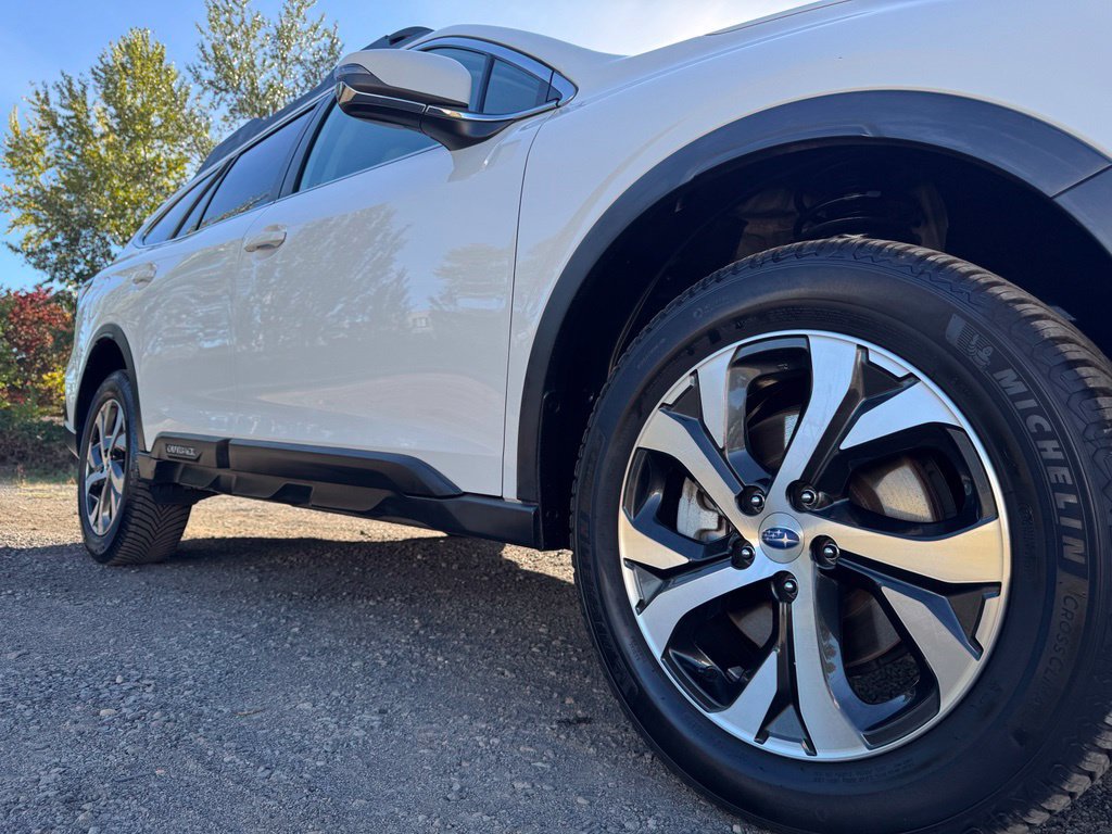 Used 2021 Subaru Outback Limited AWD/4WD image 46