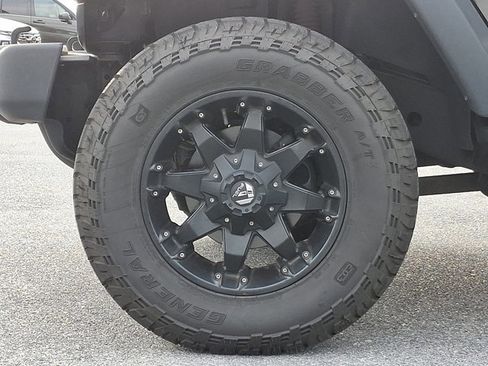 Used 2014 Jeep Wrangler Unlimited Sport w/ Quick Order Package 24S image 9