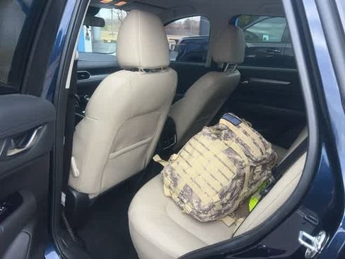 Used 2018 MAZDA CX-5 Touring image 6