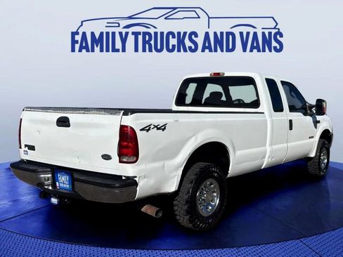 Used 2004 Ford F250 4x4 SuperCab Super Duty image 5