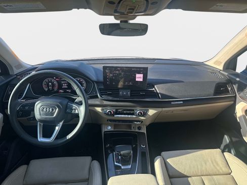 Certified 2023 Audi Q5 2.0T Premium Plus w/ Premium Plus Package AWD/4WD image 10