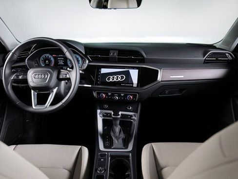 Used 2025 Audi Q3 2.0T Premium Plus w/ Premium Plus Package image 10