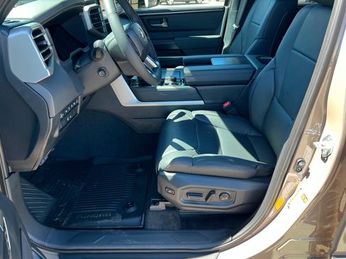 New 2026 Toyota Tundra Platinum AWD/4WD image 17