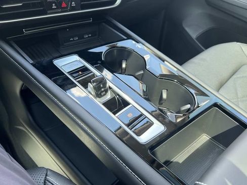 New 2026 Volkswagen Atlas SE FWD image 22