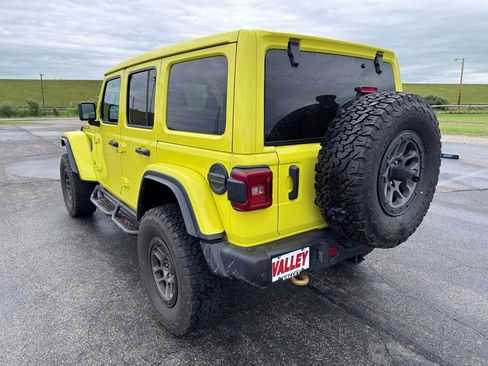 Used 2023 Jeep Wrangler Unlimited Rubicon 392 w/ Xtreme Recon 35" Tire Package AWD/4WD image 15