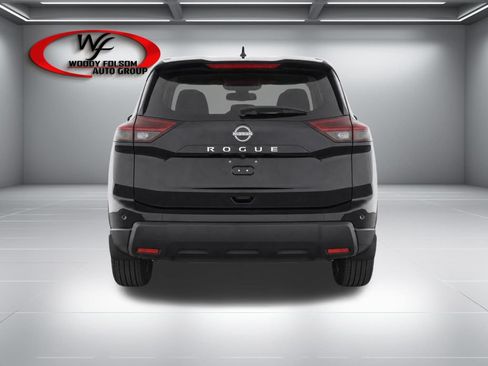 Used 2026 Nissan Rogue S FWD image 7