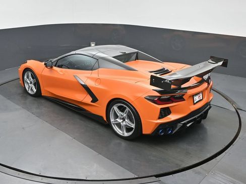 Used 2023 Chevrolet Corvette Stingray Preferred Conv w/ Z51 Performance Package RWD image 32
