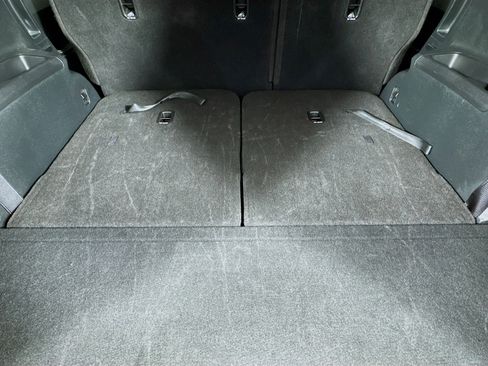 Used 2023 Kia Sorento S image 34