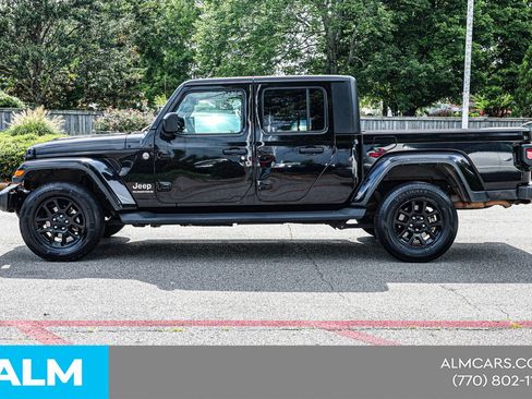 Used 2023 Jeep Gladiator Overland AWD/4WD image 9