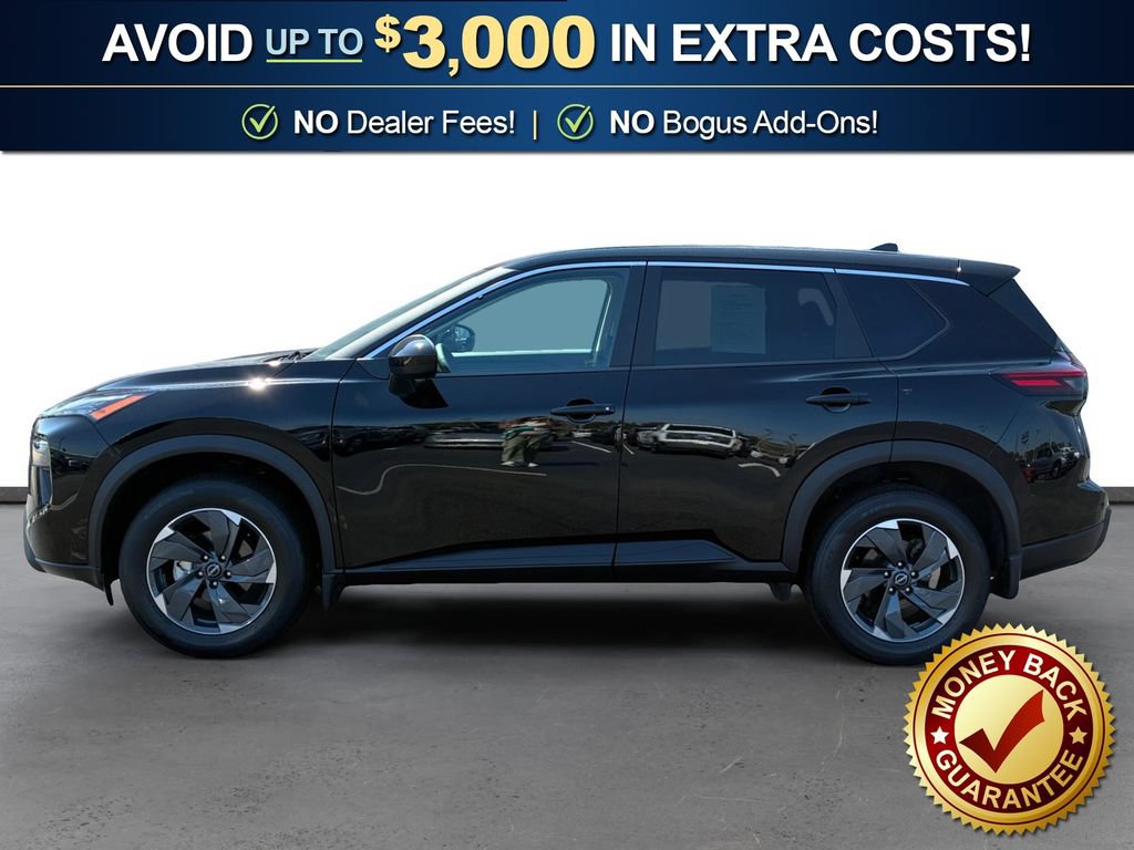 Used 2025 Nissan Rogue SV FWD image 2