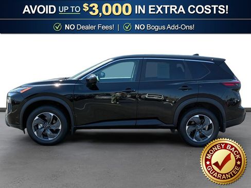 Used 2025 Nissan Rogue SV FWD image 2