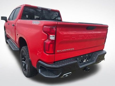 Used 2020 Chevrolet Silverado 1500 LT Trail Boss w/ Bed Protection Package image 5