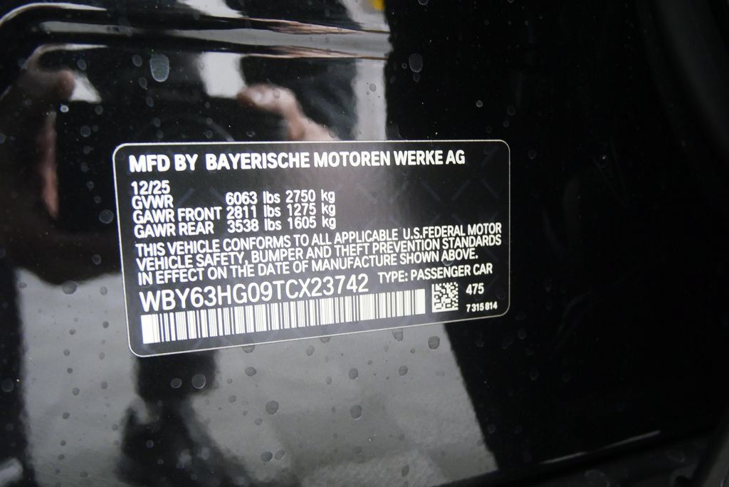 Used 2026 BMW i5 eDrive40 w/ Premium Package RWD image 24