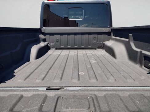 Used 2023 Jeep Gladiator Mojave w/ Cold Weather Group AWD/4WD image 32