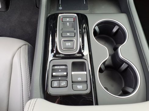 Used 2025 Honda Pilot Touring image 20