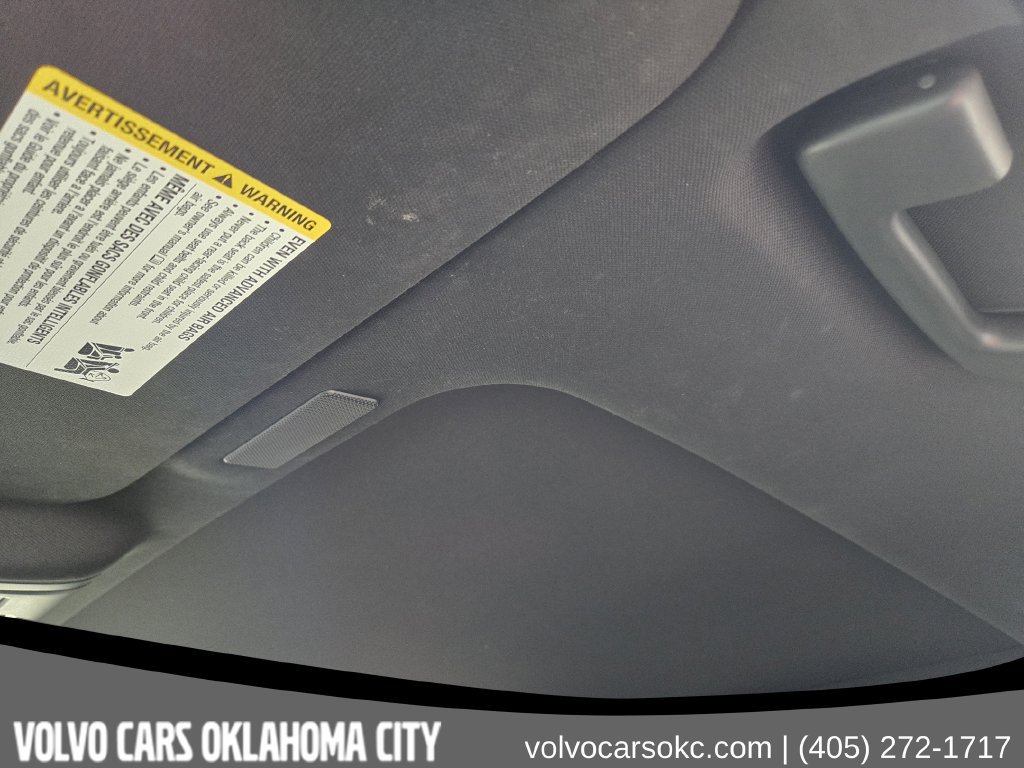 Used 2025 GMC Yukon XL Denali w/ Sun & Power Step Package AWD/4WD image 19
