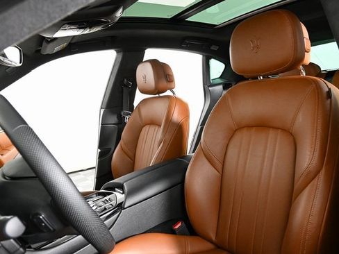 Used 2022 Maserati Levante GT image 2