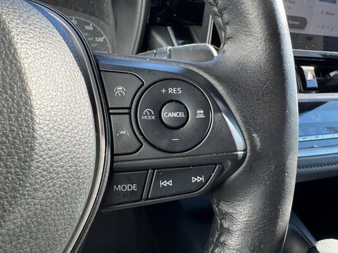 Used 2024 Toyota Corolla SE image 17