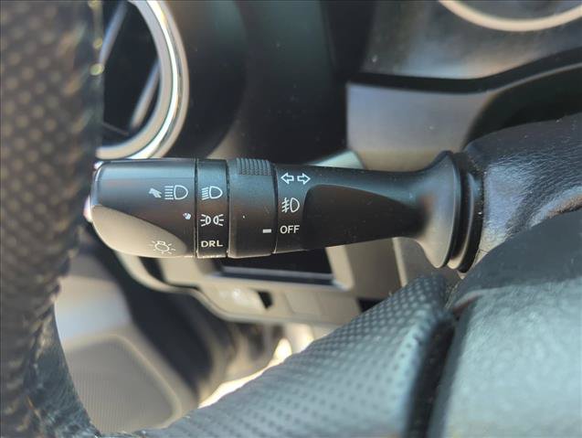 Used 2017 Toyota Tacoma SR5 w/ Tow Package RWD image 14