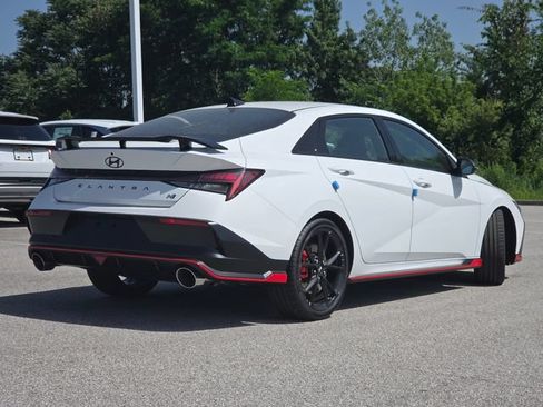 New 2026 Hyundai Elantra N FWD image 19