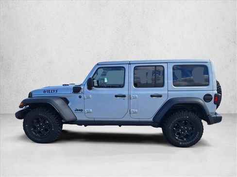 Used 2023 Jeep Wrangler Unlimited image 8