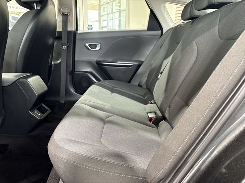 Used 2025 Kia K4 FWD image 22