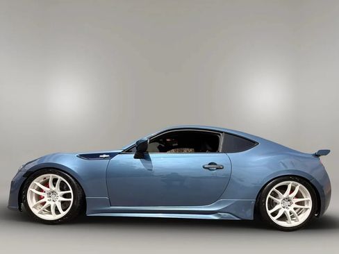 Used 2018 Subaru BRZ Limited w/ 50th Anniversary Edition RWD image 10