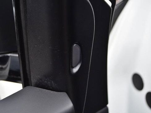 Certified 2024 Nissan Murano SL image 11