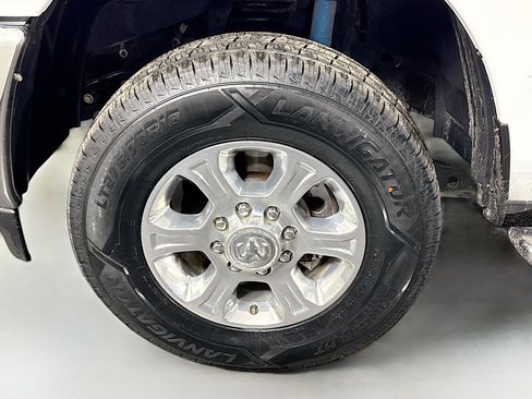 Used 2024 RAM 2500 Big Horn w/ Off Road Package AWD/4WD image 37
