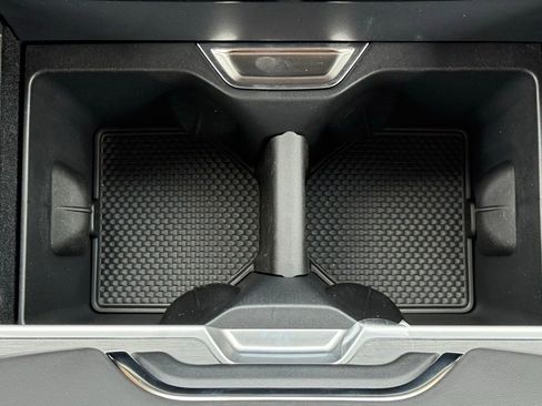 New 2025 Land Rover Range Rover Sport Dynamic SE AWD/4WD image 19
