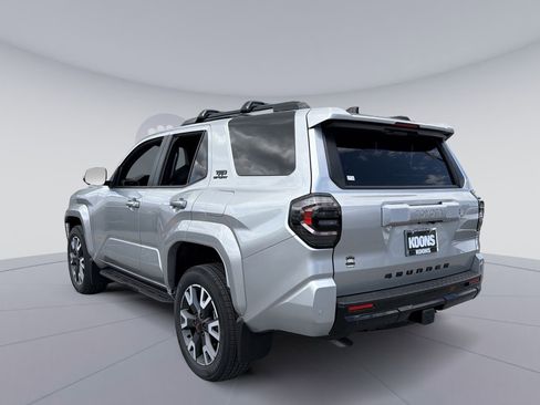 New 2026 Toyota 4Runner TRD Sport Premium AWD/4WD image 4
