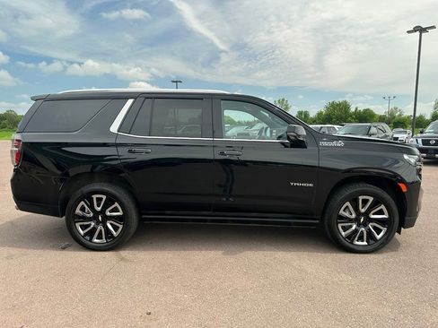 Used 2021 Chevrolet Tahoe High Country w/ Premium Package AWD/4WD image 36