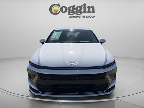 New 2026 Hyundai Sonata SEL FWD image 9