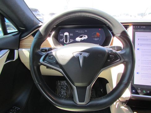 Used 2020 Tesla Model S Long Range Plus AWD/4WD image 27