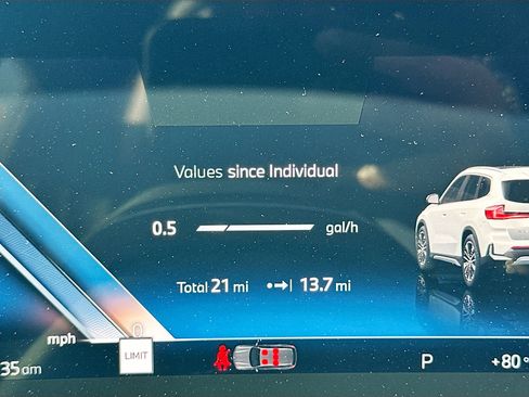 New 2026 BMW X1 xDrive28i w/ Technology Package image 9