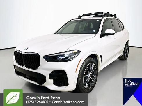 Used 2022 BMW X5 xDrive40i w/ M Sport Package image 4