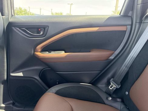 New 2026 Subaru Forester Touring AWD/4WD image 17