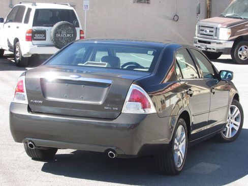 Used 2006 Ford Fusion SEL FWD image 9