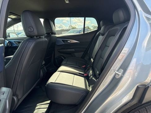 New 2026 Chevrolet Equinox EV LT image 15