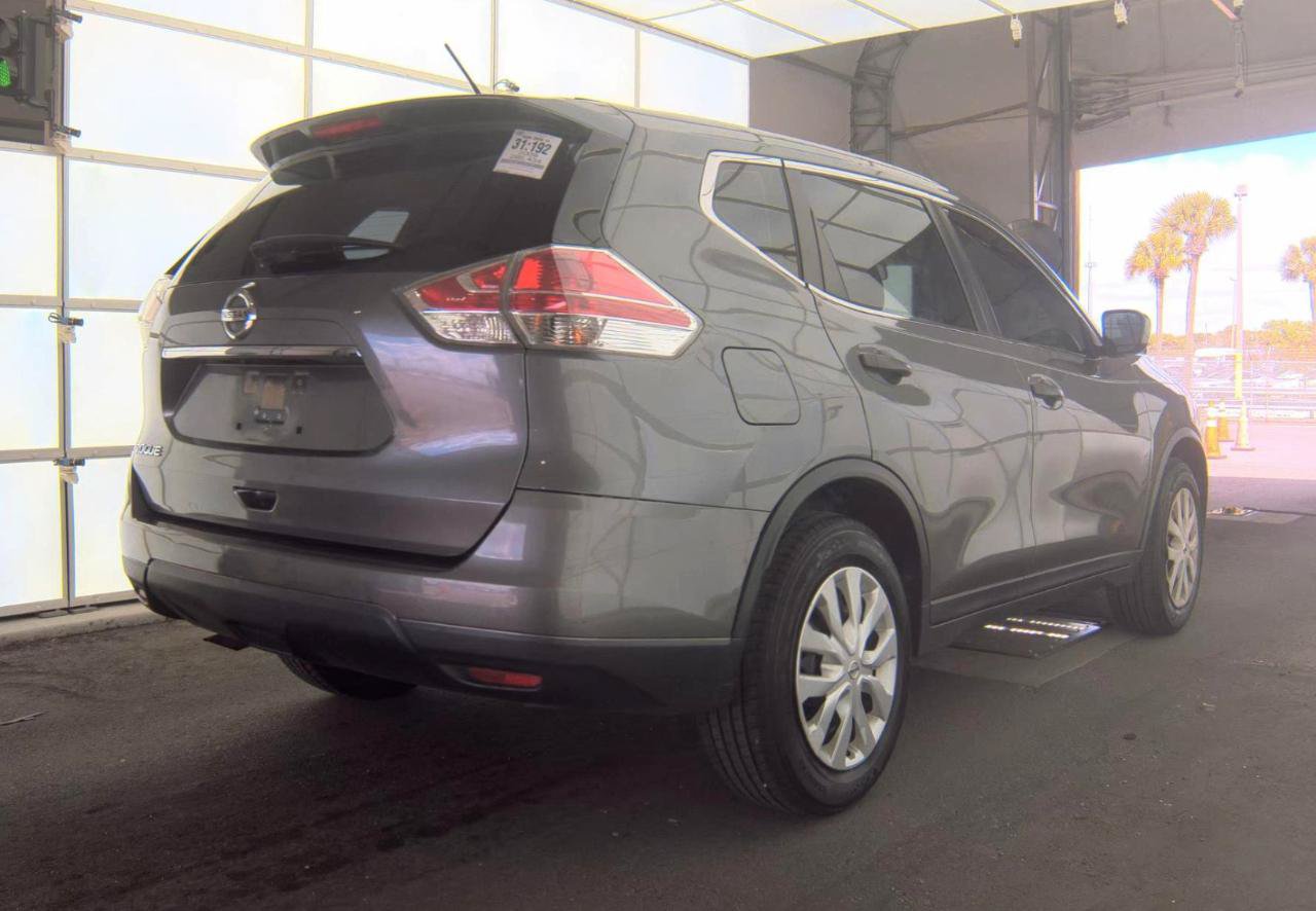 Used 2016 Nissan Rogue S FWD image 5
