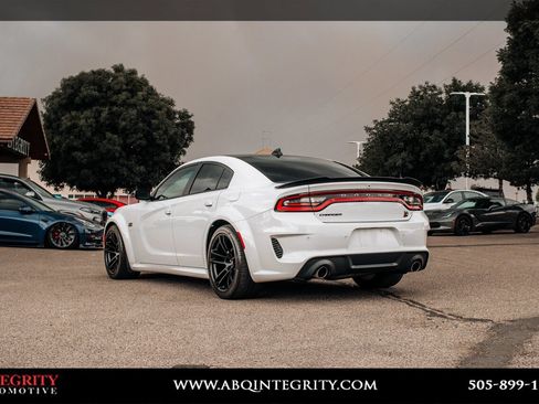 Used 2023 Dodge Charger Scat Pack RWD image 5