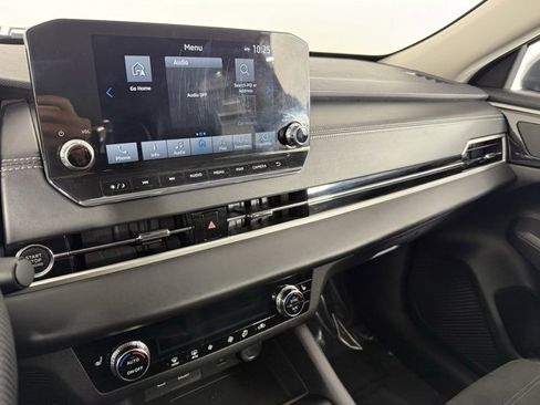 Used 2024 Mitsubishi Outlander SE image 26