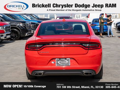 Used 2023 Dodge Charger SXT image 6