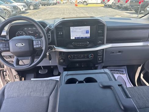 Used 2022 Ford F150 XLT image 27