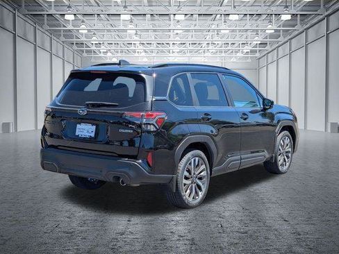 Used 2026 Subaru Forester Touring AWD/4WD image 5
