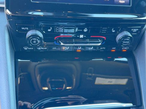 New 2025 Jeep Grand Cherokee L Altitude image 25