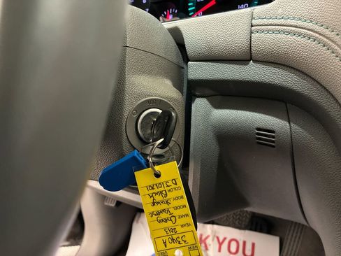 Used 2013 Chevrolet Traverse LT FWD image 18