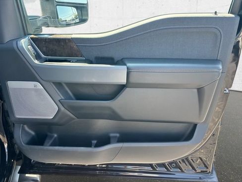 Used 2023 Ford F150 Lariat w/ Equipment Group 502A High AWD/4WD image 15