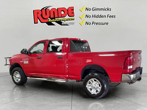 Used 2016 RAM 2500 Tradesman w/ Chrome Appearance Group AWD/4WD image 4